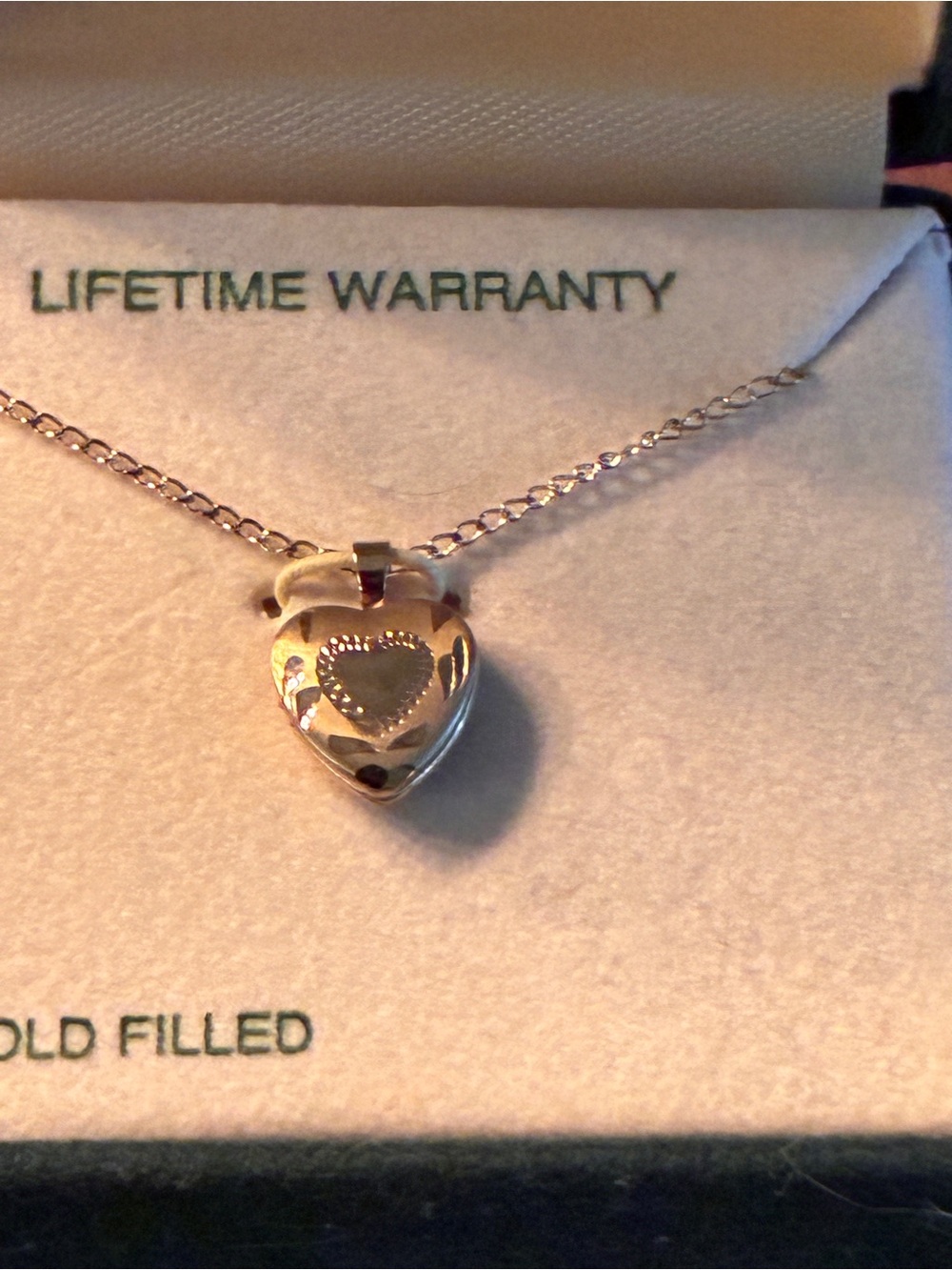 Vintage 14k Gold Filled Heart Locket 13in gold Chain. New In Box.